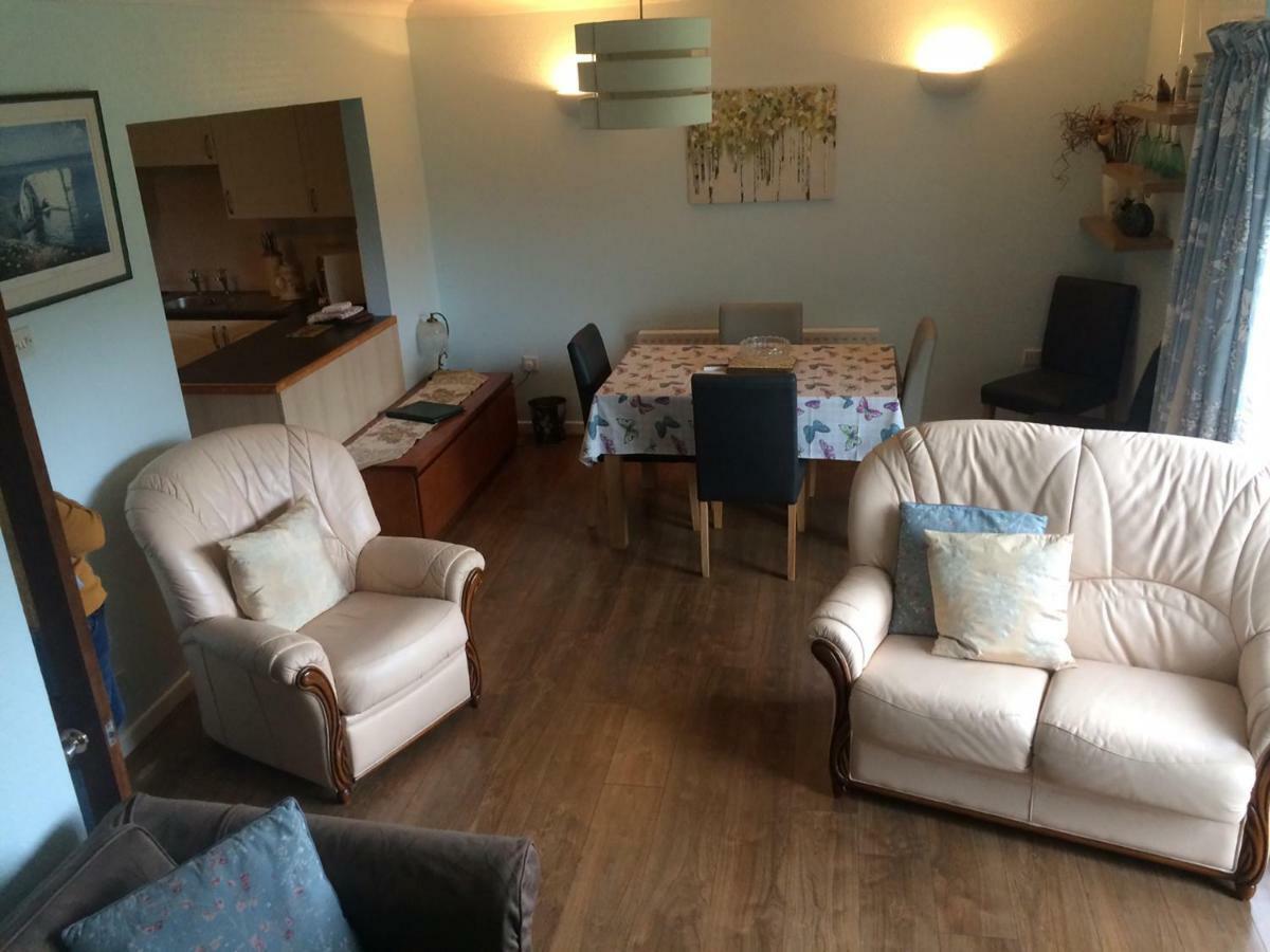 Gables Court Holiday Apartments Swanage Exteriör bild